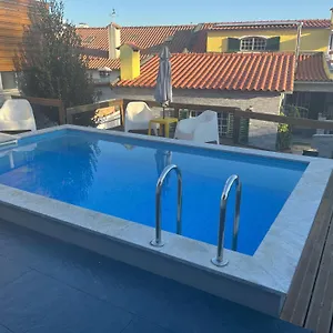 https://sun-house-near-sintra-triple-rooms-rooms-suite-for-3-kitchen.hotels-lisbon-portugal.com